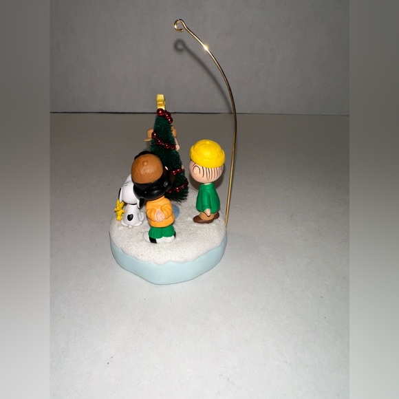 Charlie Brown ornament - Picture 2 of 6